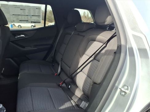 New 2026 Chevrolet Equinox LT w/ Safety and Technology Package image 19