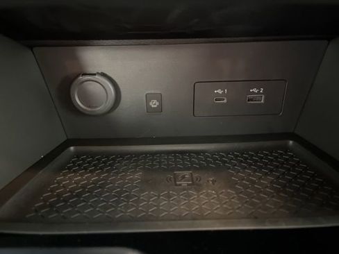 New 2025 Nissan Pathfinder SL image 28