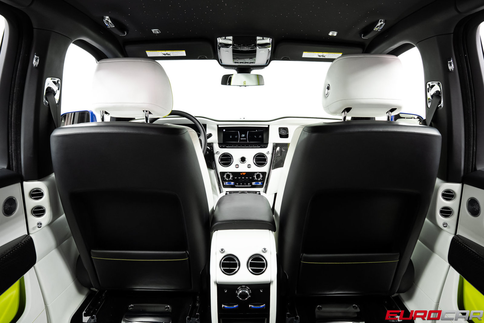 Used 2021 Rolls-Royce Cullinan Black Badge AWD/4WD image 28