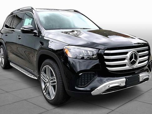 New 2026 Mercedes-Benz GLS 450 4MATIC image 2