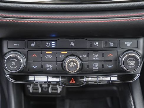 Used 2023 Dodge Durango R/T AWD/4WD image 35