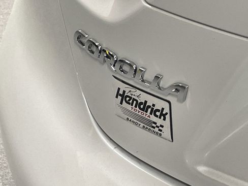 Used 2025 Toyota Corolla SE image 8