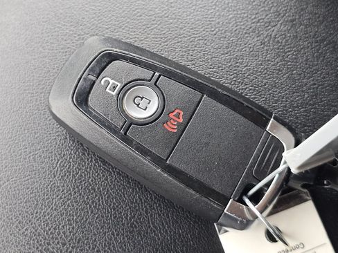 Used 2024 Ford Edge SEL AWD/4WD image 34