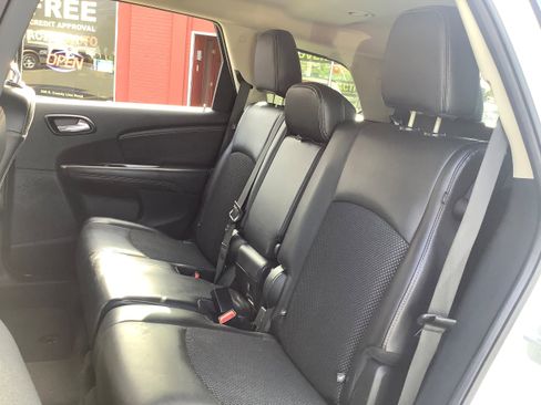 Used 2020 Dodge Journey Crossroad image 12