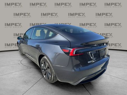 Used 2025 Tesla Model 3 Long Range image 3