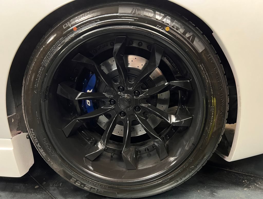 Used 2010 Nissan GT-R Premium AWD/4WD image 25