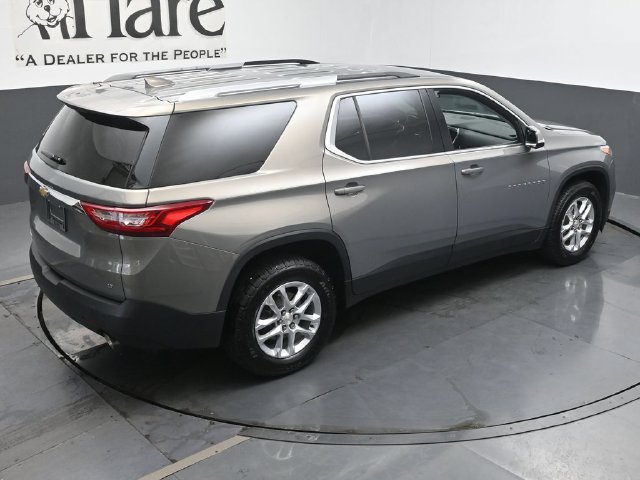 Used 2018 Chevrolet Traverse LT FWD image 46