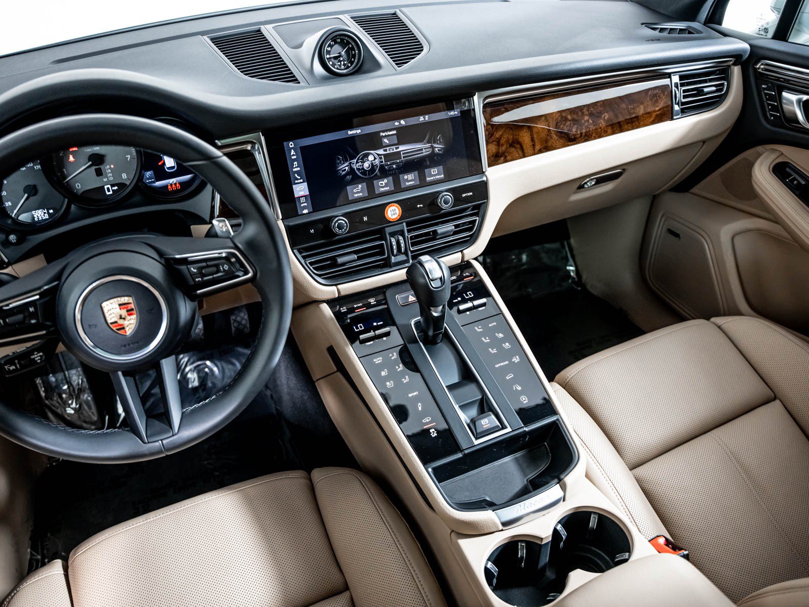 Used 2026 Porsche Macan S AWD/4WD image 19