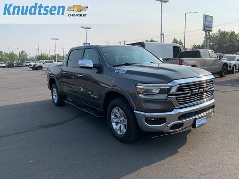 Used 2021 RAM 1500 Laramie AWD/4WD image 1