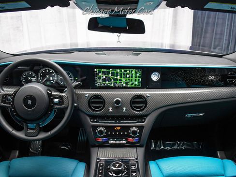 Used 2022 Rolls-Royce Ghost Black Badge image 22