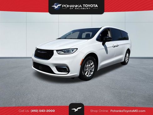 Used 2024 Chrysler Pacifica Touring-L FWD image 1