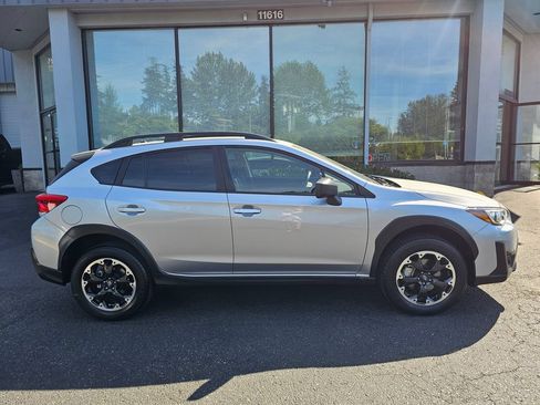 Used 2023 Subaru Crosstrek 2.0i AWD/4WD image 8