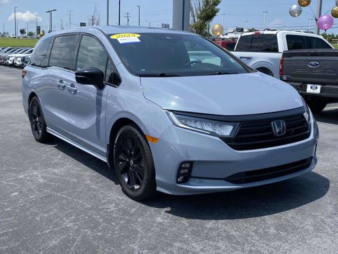 Used 2023 Honda Odyssey Sport image 1
