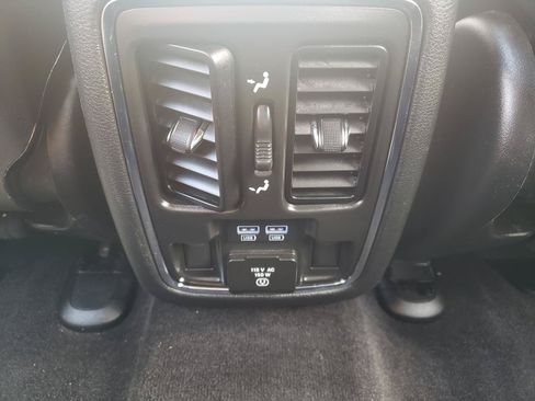 Used 2021 Jeep Grand Cherokee Limited w/ Quick Order Package 28K 80th AWD/4WD image 13