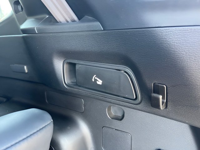 Used 2024 Mitsubishi Outlander SE AWD/4WD image 40