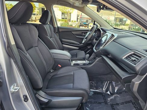 Used 2025 Subaru Ascent Premium image 29