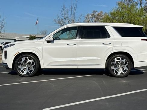 Used 2021 Hyundai Palisade Calligraphy w/ Cargo Package image 9