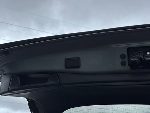 Used 2019 Toyota RAV4 Adventure image 36