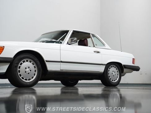 Used 1989 Mercedes-Benz 560 SL image 22