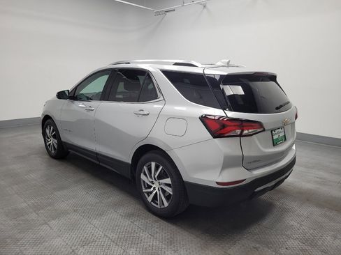 Used 2022 Chevrolet Equinox Premier FWD image 3