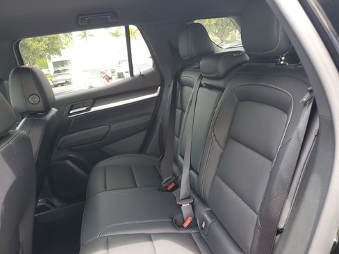 New 2027 GMC Terrain Elevation w/ Elevation Premium Package FWD image 14