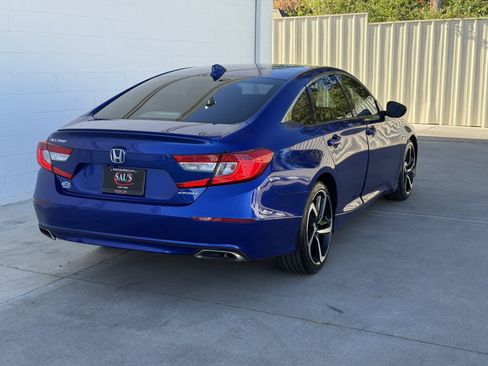 Used 2018 Honda Accord Sport image 5