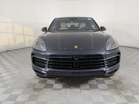 Used 2021 Porsche Cayenne S image 2