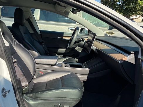 Used 2022 Tesla Model 3 Long Range AWD/4WD image 6