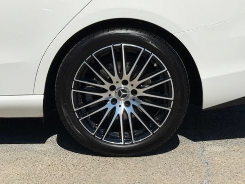 Used 2024 Mercedes-Benz C 300 4MATIC Sedan image 19