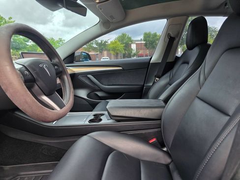 Used 2022 Tesla Model 3 Long Range AWD/4WD image 12