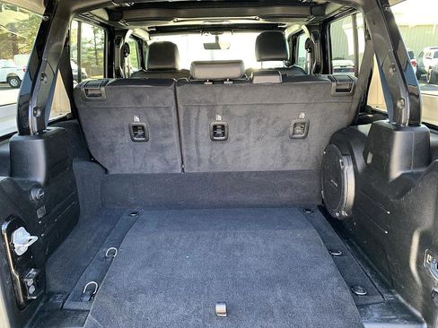 Used 2022 Jeep Wrangler Unlimited Sahara w/ Cold Weather Group image 24