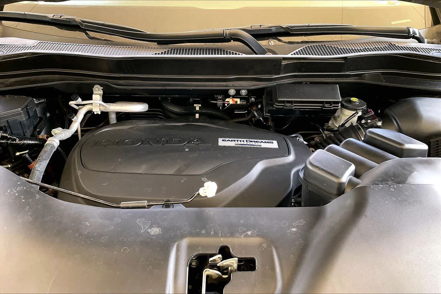 Used 2019 Honda Pilot Touring image 30
