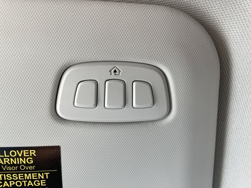 Used 2024 Ford Escape Platinum image 39