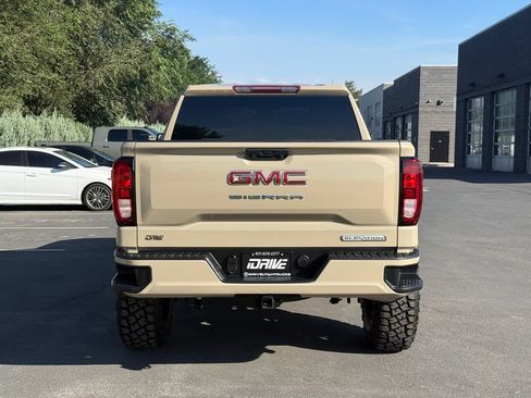 Used 2023 GMC Sierra 1500 Elevation AWD/4WD image 11