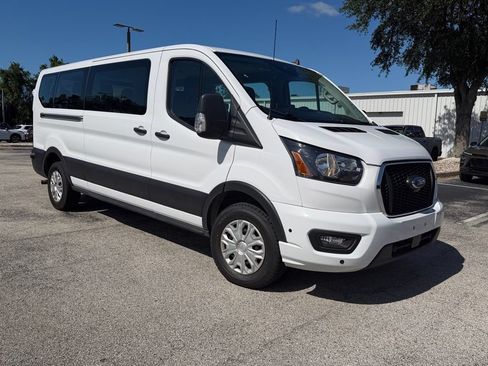 Used 2024 Ford Transit 350 XLT RWD image 11