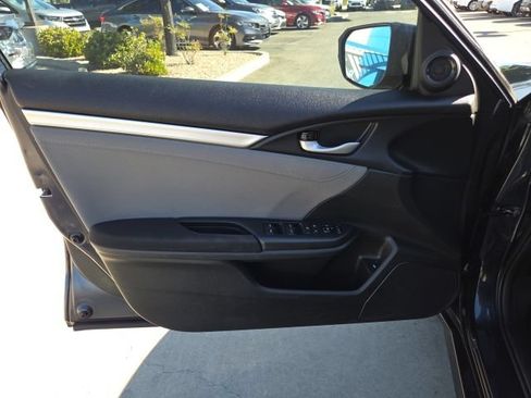 Certified 2017 Honda Civic EX-T image 15