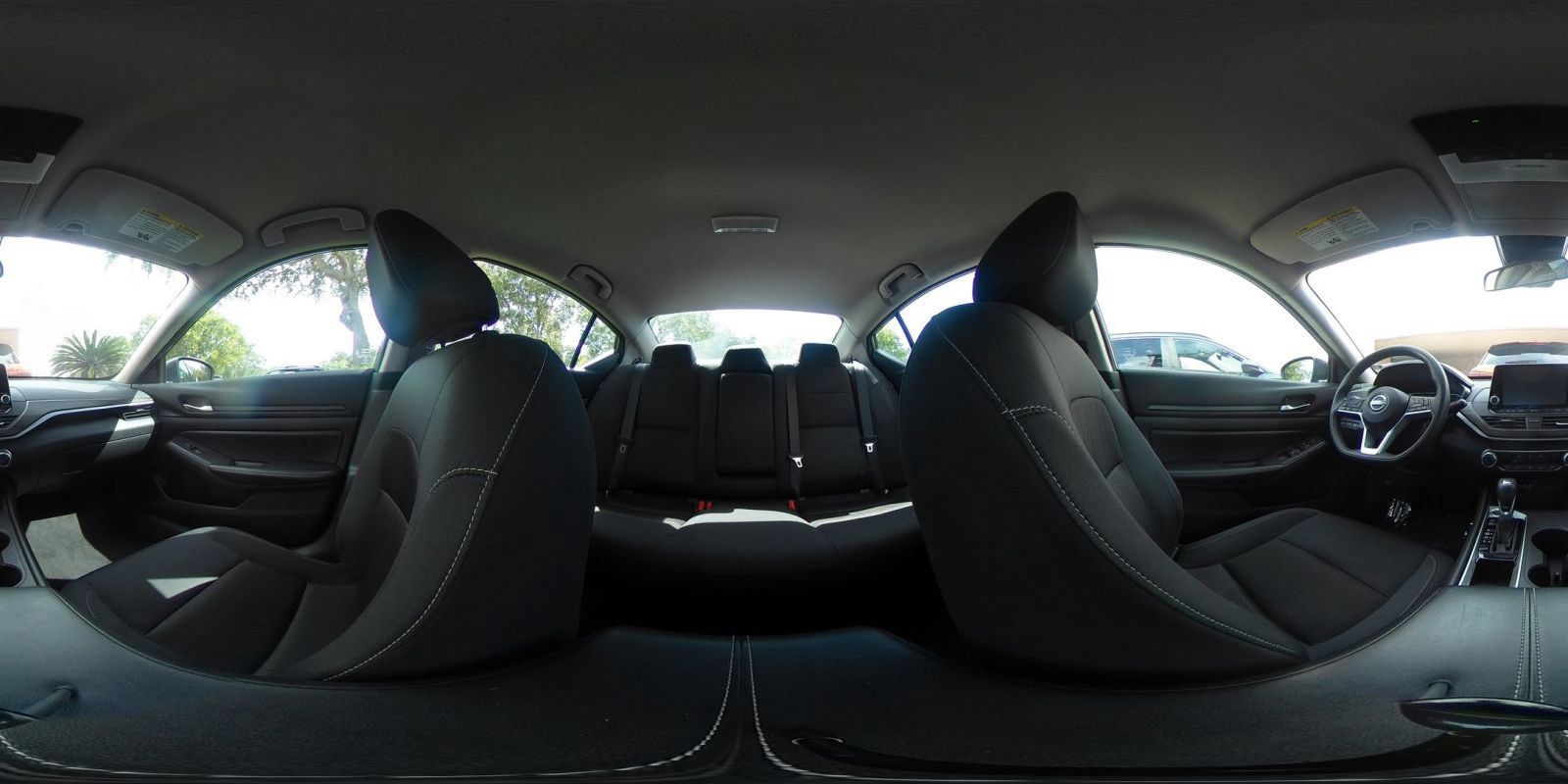 Used 2025 Nissan Altima 2.5 SV FWD image 36