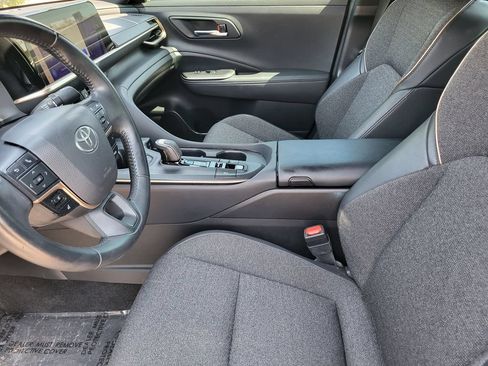 Used 2023 Toyota Crown AWD/4WD image 24