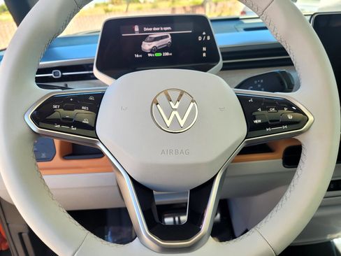 New 2025 Volkswagen ID. Buzz 1st Edition image 12