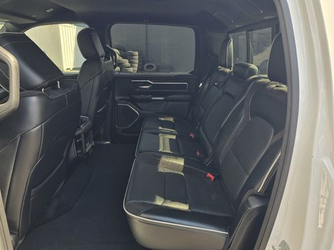 Used 2025 RAM 1500 Laramie AWD/4WD image 12