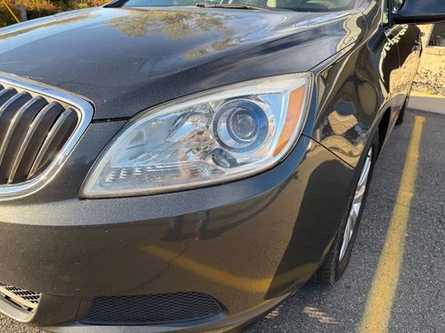 Used 2017 Buick Verano image 24