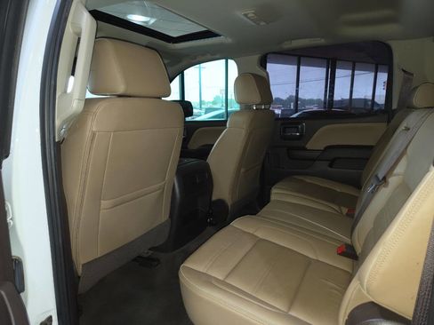 Used 2018 GMC Sierra 1500 Denali w/ Denali Ultimate Package AWD/4WD image 23
