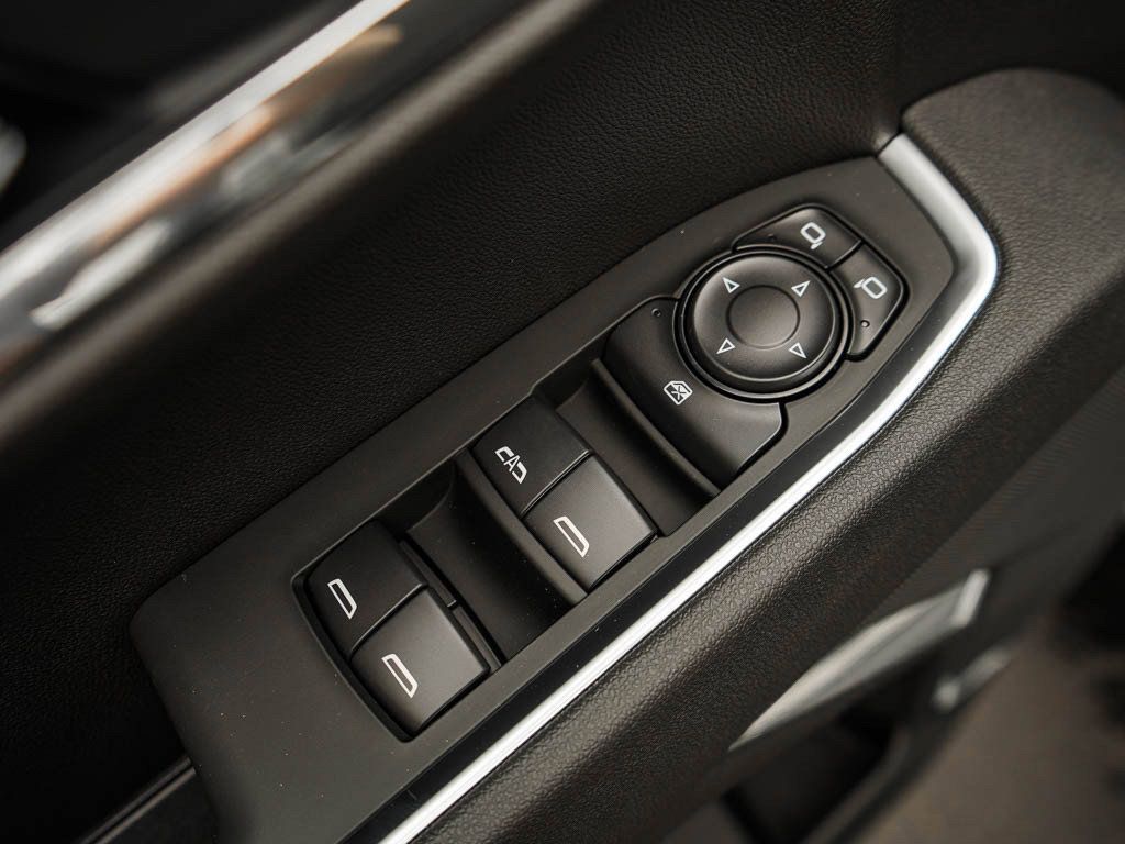 New 2025 Chevrolet Silverado 1500 LT AWD/4WD image 15