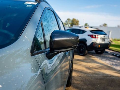 Certified 2024 Subaru Crosstrek 2.0i Premium image 15