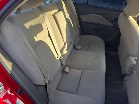 Used 2009 Toyota Yaris Sedan image 11