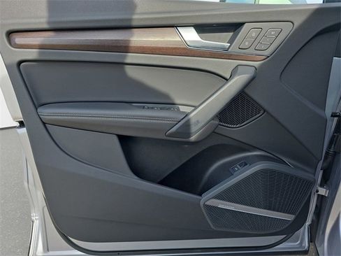 Used 2022 Audi Q5 2.0T Premium Plus image 30