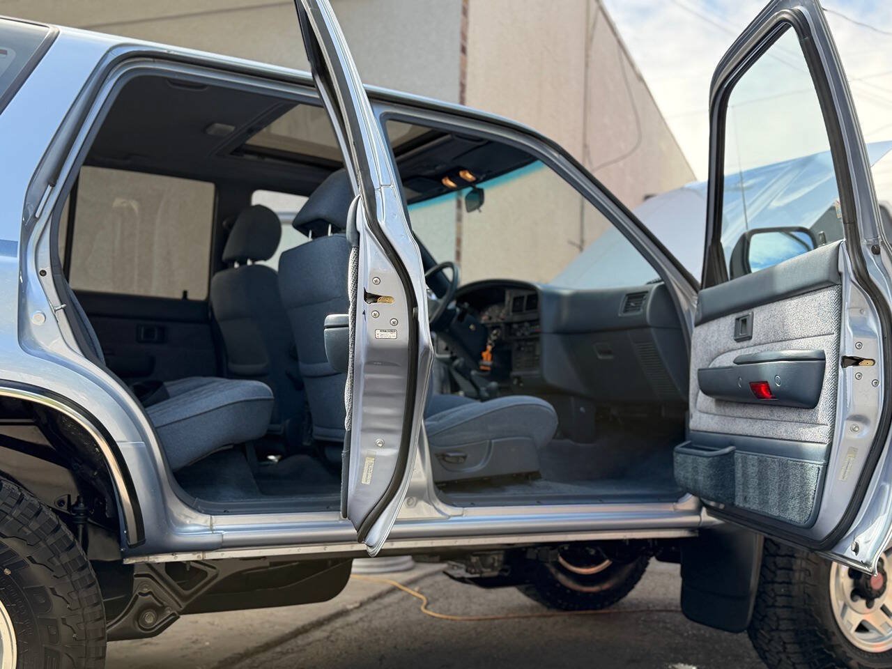 Used 1990 Toyota 4Runner SR5 AWD/4WD image 73