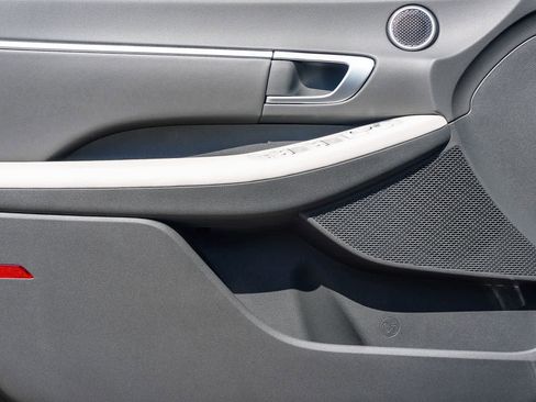 Certified 2025 Hyundai Sonata SEL FWD image 28