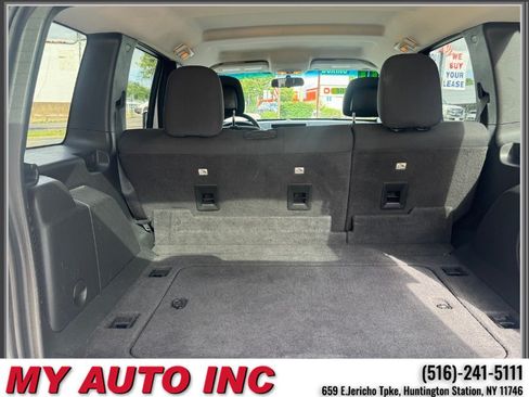 Used 2011 Jeep Liberty Sport AWD/4WD image 28