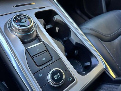 Used 2022 Ford Explorer Platinum w/ Equipment Group 601A image 31